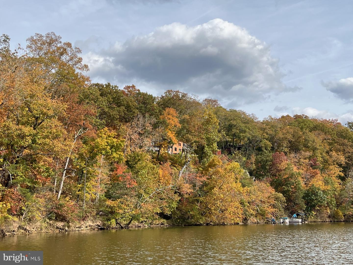 11999 MANNING RD, MANASSAS, Virginia 20112, 2 Bedrooms Bedrooms, ,2 BathroomsBathrooms,Residential,For sale,11999 MANNING RD,VAPW2106508 MLS # VAPW2106508