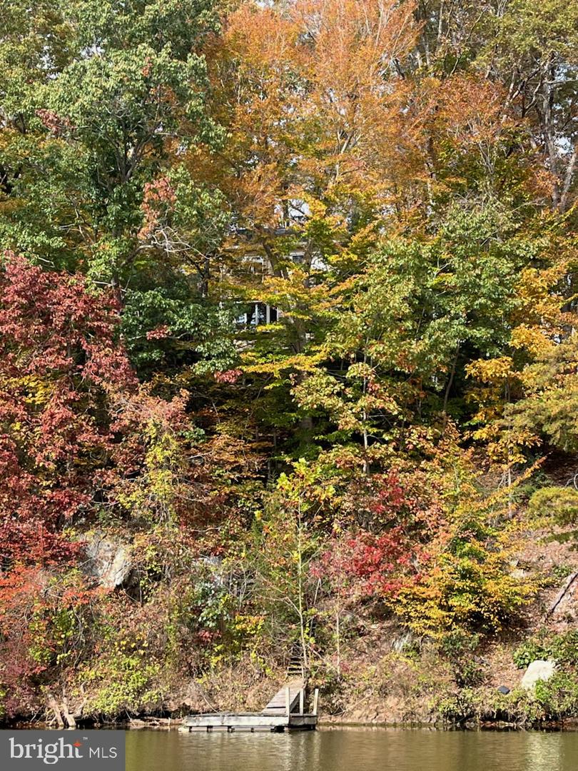 11999 MANNING RD, MANASSAS, Virginia 20112, 2 Bedrooms Bedrooms, ,2 BathroomsBathrooms,Residential,For sale,11999 MANNING RD,VAPW2106508 MLS # VAPW2106508