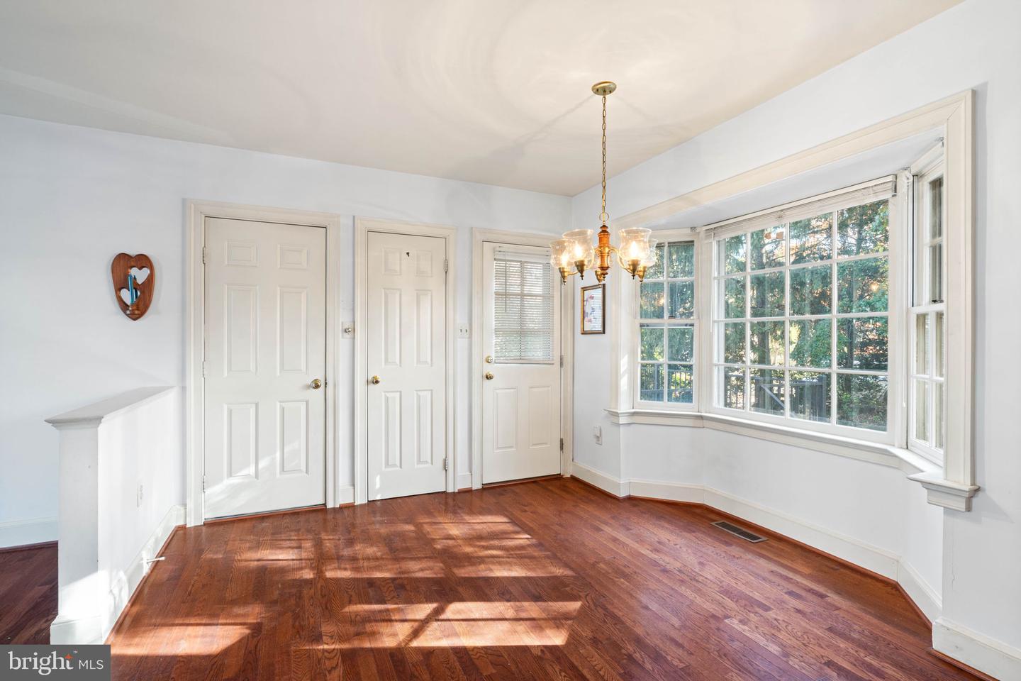 13813 FOGGY HILLS CT, CLIFTON, Virginia 20124, 4 Bedrooms Bedrooms, ,2 BathroomsBathrooms,Residential,For sale,13813 FOGGY HILLS CT,VAFX2276164 MLS # VAFX2276164 13813 FOGGY HILLS CT, CLIFTON, Virginia 20124, 4 Bedrooms Bedrooms, ,2 BathroomsBathrooms,Residential,For sale,13813 FOGGY HILLS CT,VAFX2276164 MLS # VAFX2276164