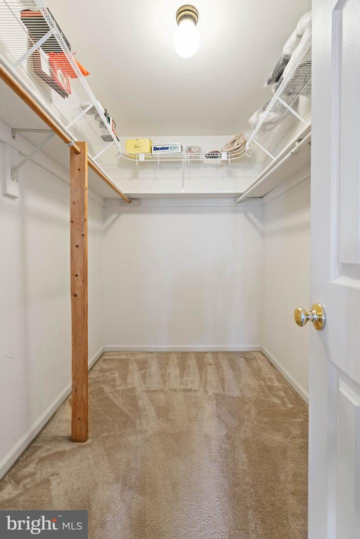 13813 FOGGY HILLS CT, CLIFTON, Virginia 20124, 4 Bedrooms Bedrooms, ,2 BathroomsBathrooms,Residential,For sale,13813 FOGGY HILLS CT,VAFX2276164 MLS # VAFX2276164 13813 FOGGY HILLS CT, CLIFTON, Virginia 20124, 4 Bedrooms Bedrooms, ,2 BathroomsBathrooms,Residential,For sale,13813 FOGGY HILLS CT,VAFX2276164 MLS # VAFX2276164