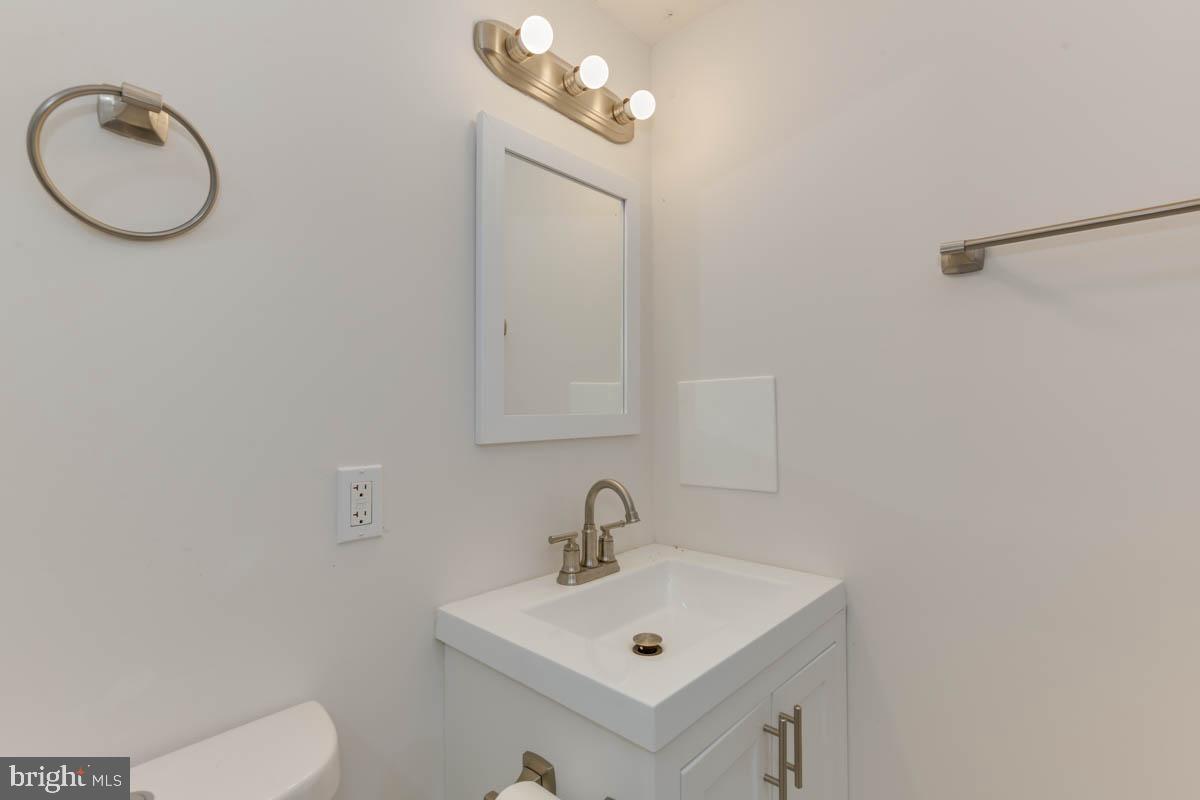 3024 BROOK BLVD, QUINTON, Virginia 23141, 4 Bedrooms Bedrooms, ,4 BathroomsBathrooms,Residential,For sale,3024 BROOK BLVD,VANK2000124 MLS # VANK2000124