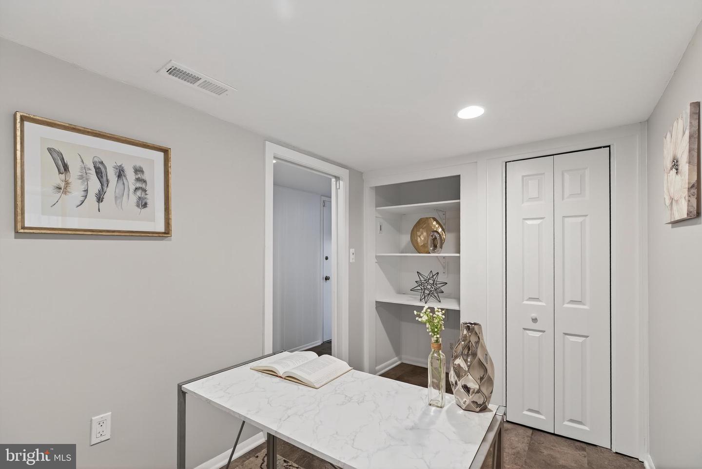 2942 S COLUMBUS ST #A2, ARLINGTON, Virginia 22206, 2 Bedrooms Bedrooms, ,2 BathroomsBathrooms,Residential,For sale,2942 S COLUMBUS ST #A2,VAAX2051268 MLS # VAAX2051268 2942 S COLUMBUS ST #A2, ARLINGTON, Virginia 22206, 2 Bedrooms Bedrooms, ,2 BathroomsBathrooms,Residential,For sale,2942 S COLUMBUS ST #A2,VAAX2051268 MLS # VAAX2051268