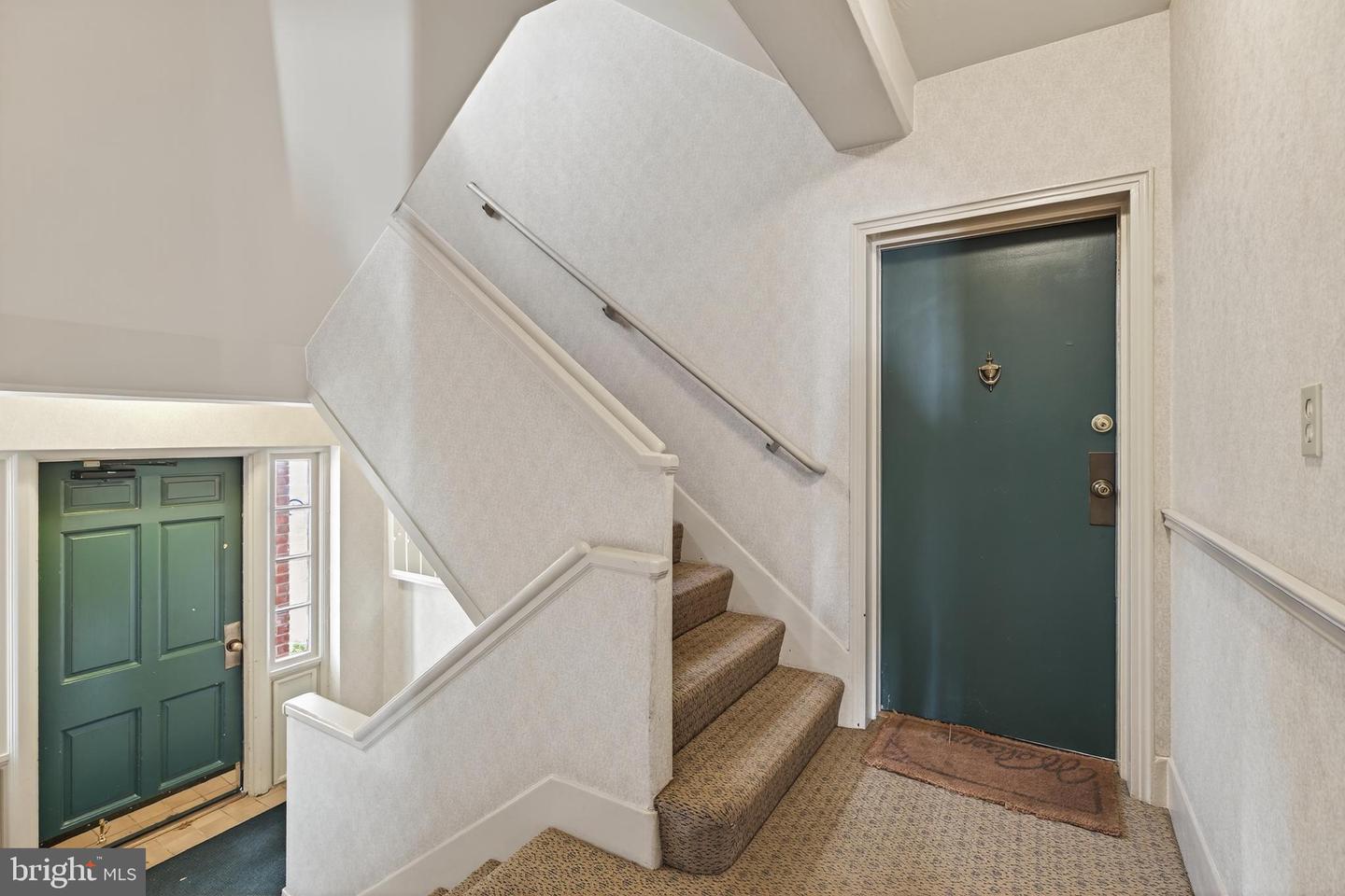 2942 S COLUMBUS ST #A2, ARLINGTON, Virginia 22206, 2 Bedrooms Bedrooms, ,2 BathroomsBathrooms,Residential,For sale,2942 S COLUMBUS ST #A2,VAAX2051268 MLS # VAAX2051268 2942 S COLUMBUS ST #A2, ARLINGTON, Virginia 22206, 2 Bedrooms Bedrooms, ,2 BathroomsBathrooms,Residential,For sale,2942 S COLUMBUS ST #A2,VAAX2051268 MLS # VAAX2051268