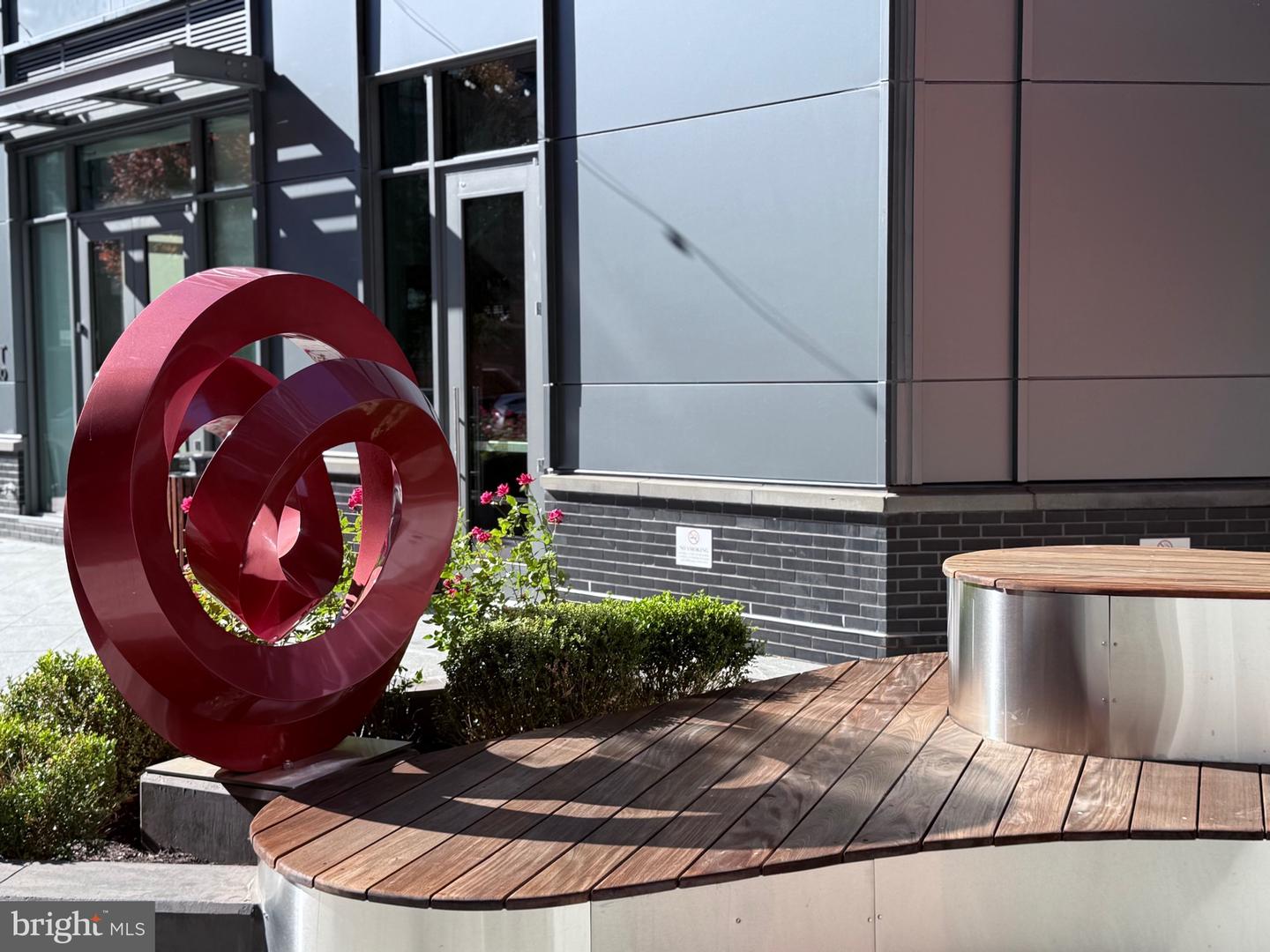 1201 N ROYAL ST #206, ALEXANDRIA, Virginia 22314, 2 Bedrooms Bedrooms, ,2 BathroomsBathrooms,Residential,For sale,1201 N ROYAL ST #206,VAAX2051270 MLS # VAAX2051270