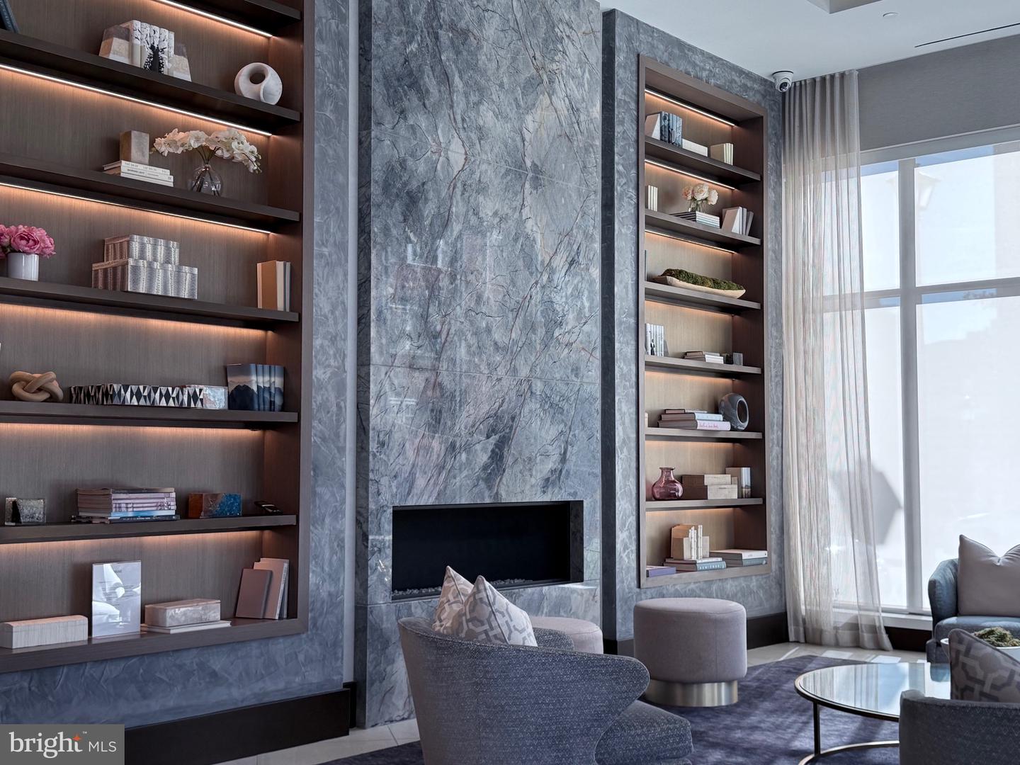 1201 N ROYAL ST #206, ALEXANDRIA, Virginia 22314, 2 Bedrooms Bedrooms, ,2 BathroomsBathrooms,Residential,For sale,1201 N ROYAL ST #206,VAAX2051270 MLS # VAAX2051270