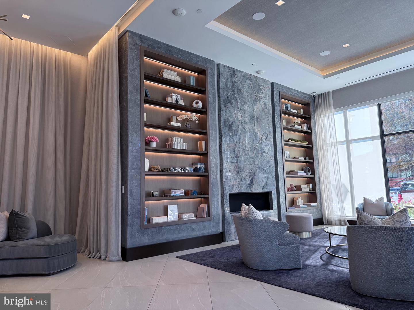 1201 N ROYAL ST #206, ALEXANDRIA, Virginia 22314, 2 Bedrooms Bedrooms, ,2 BathroomsBathrooms,Residential,For sale,1201 N ROYAL ST #206,VAAX2051270 MLS # VAAX2051270