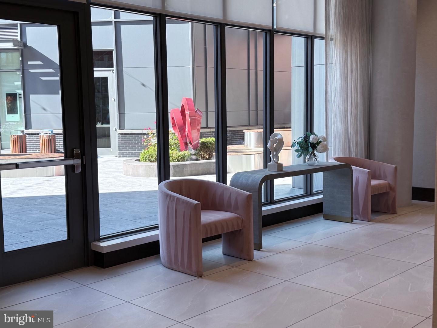 1201 N ROYAL ST #206, ALEXANDRIA, Virginia 22314, 2 Bedrooms Bedrooms, ,2 BathroomsBathrooms,Residential,For sale,1201 N ROYAL ST #206,VAAX2051270 MLS # VAAX2051270