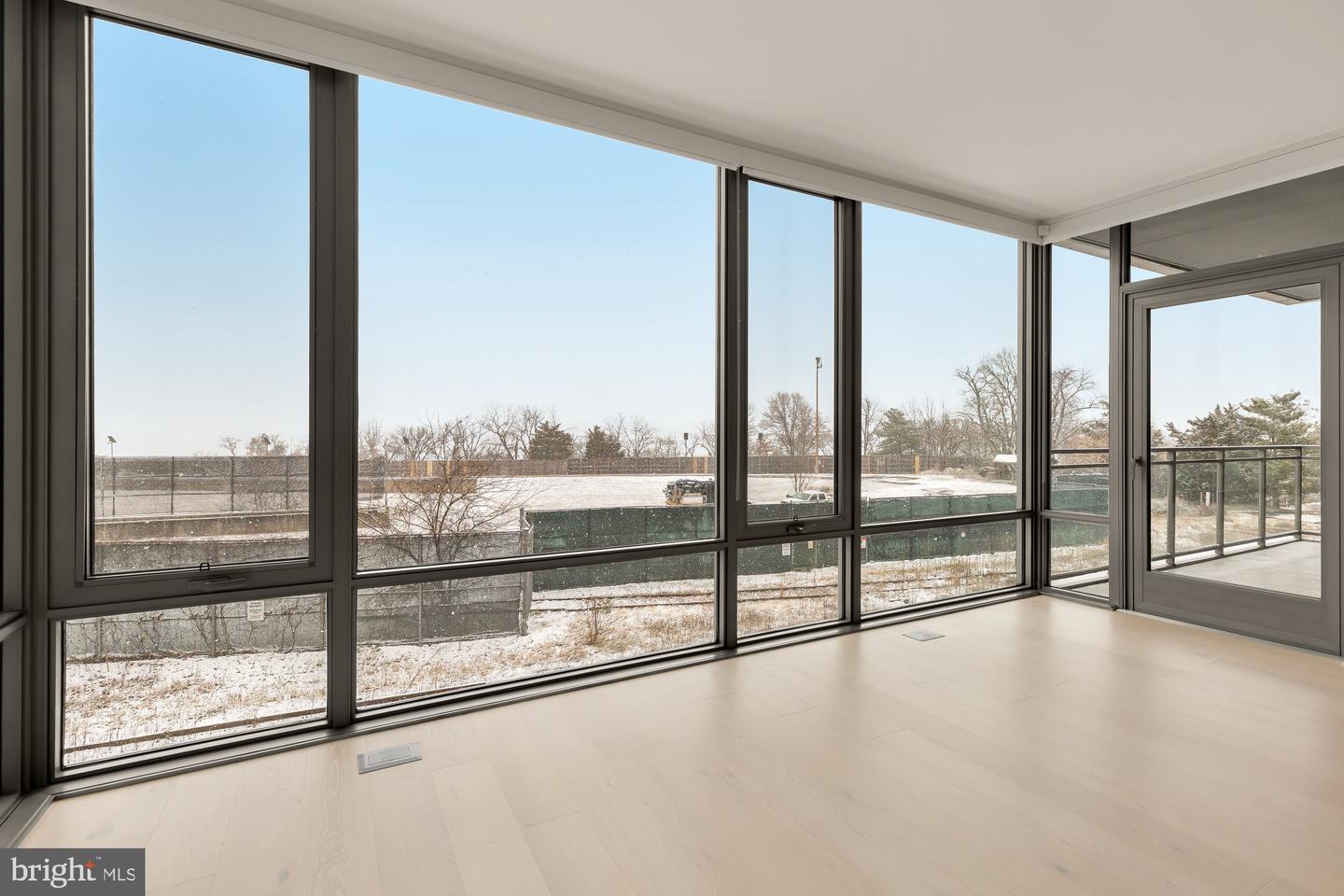 1201 N ROYAL ST #206, ALEXANDRIA, Virginia 22314, 2 Bedrooms Bedrooms, ,2 BathroomsBathrooms,Residential,For sale,1201 N ROYAL ST #206,VAAX2051270 MLS # VAAX2051270 1201 N ROYAL ST #206, ALEXANDRIA, Virginia 22314, 2 Bedrooms Bedrooms, ,2 BathroomsBathrooms,Residential,For sale,1201 N ROYAL ST #206,VAAX2051270 MLS # VAAX2051270