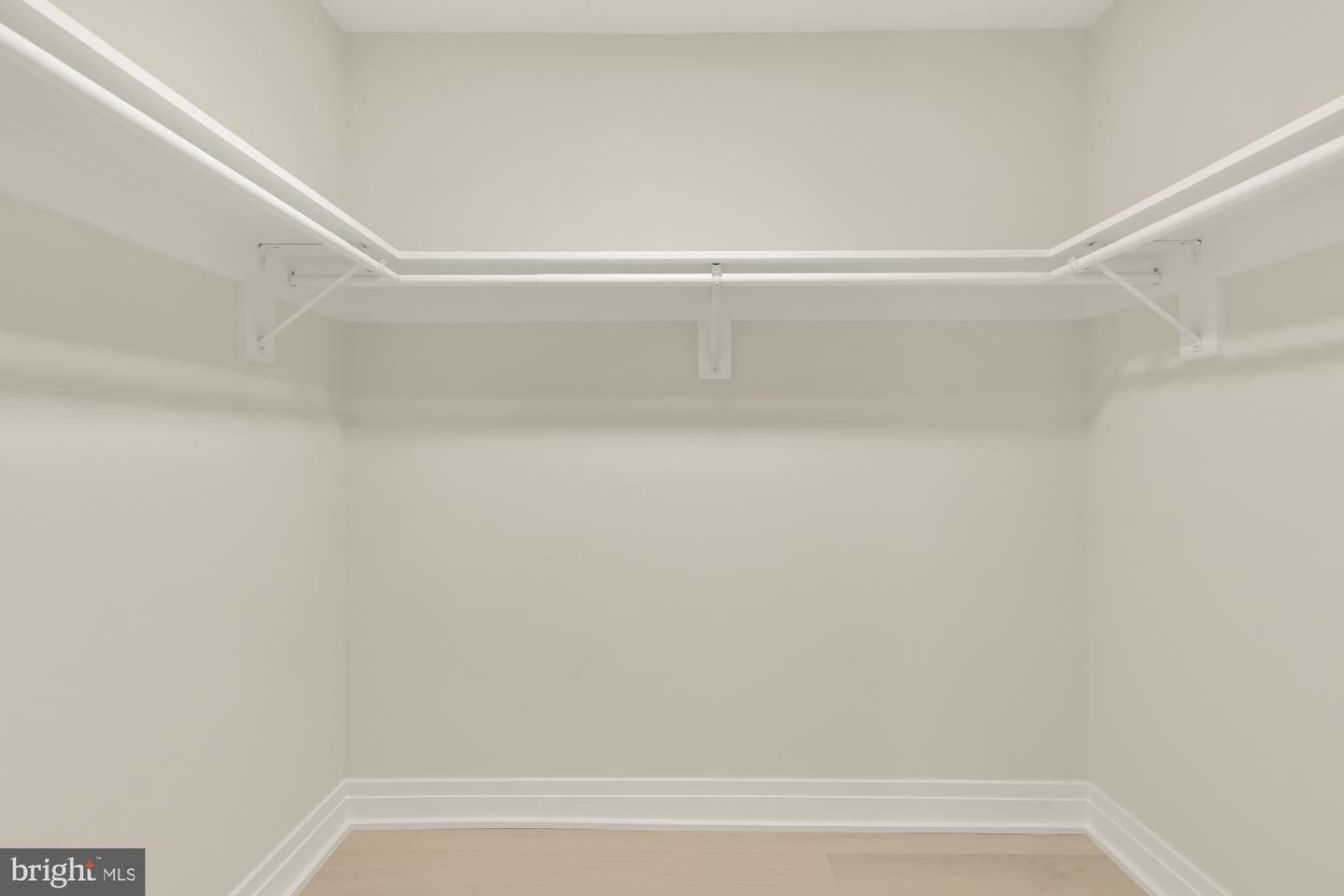 1201 N ROYAL ST #206, ALEXANDRIA, Virginia 22314, 2 Bedrooms Bedrooms, ,2 BathroomsBathrooms,Residential,For sale,1201 N ROYAL ST #206,VAAX2051270 MLS # VAAX2051270 1201 N ROYAL ST #206, ALEXANDRIA, Virginia 22314, 2 Bedrooms Bedrooms, ,2 BathroomsBathrooms,Residential,For sale,1201 N ROYAL ST #206,VAAX2051270 MLS # VAAX2051270