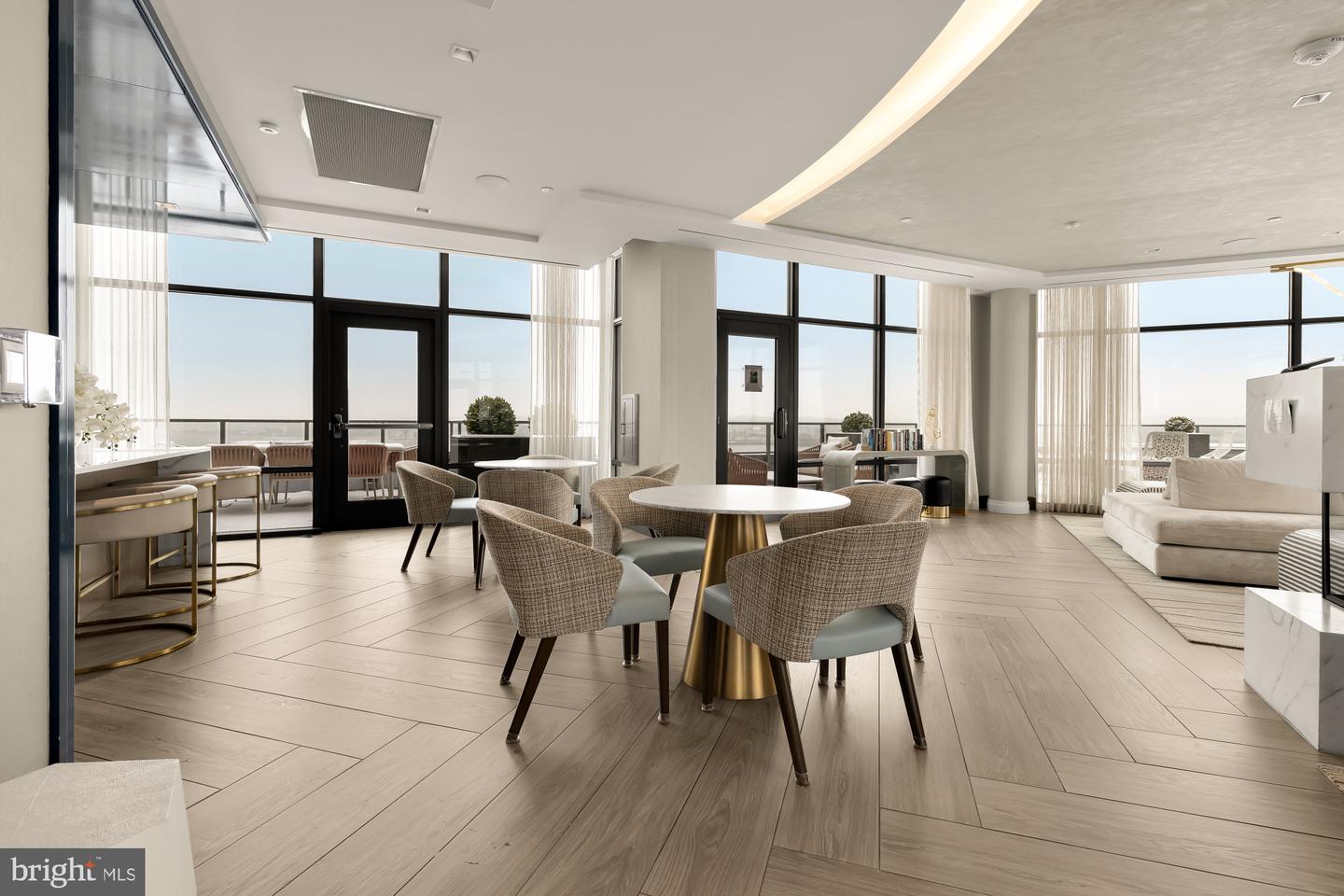 1201 N ROYAL ST #206, ALEXANDRIA, Virginia 22314, 2 Bedrooms Bedrooms, ,2 BathroomsBathrooms,Residential,For sale,1201 N ROYAL ST #206,VAAX2051270 MLS # VAAX2051270 1201 N ROYAL ST #206, ALEXANDRIA, Virginia 22314, 2 Bedrooms Bedrooms, ,2 BathroomsBathrooms,Residential,For sale,1201 N ROYAL ST #206,VAAX2051270 MLS # VAAX2051270