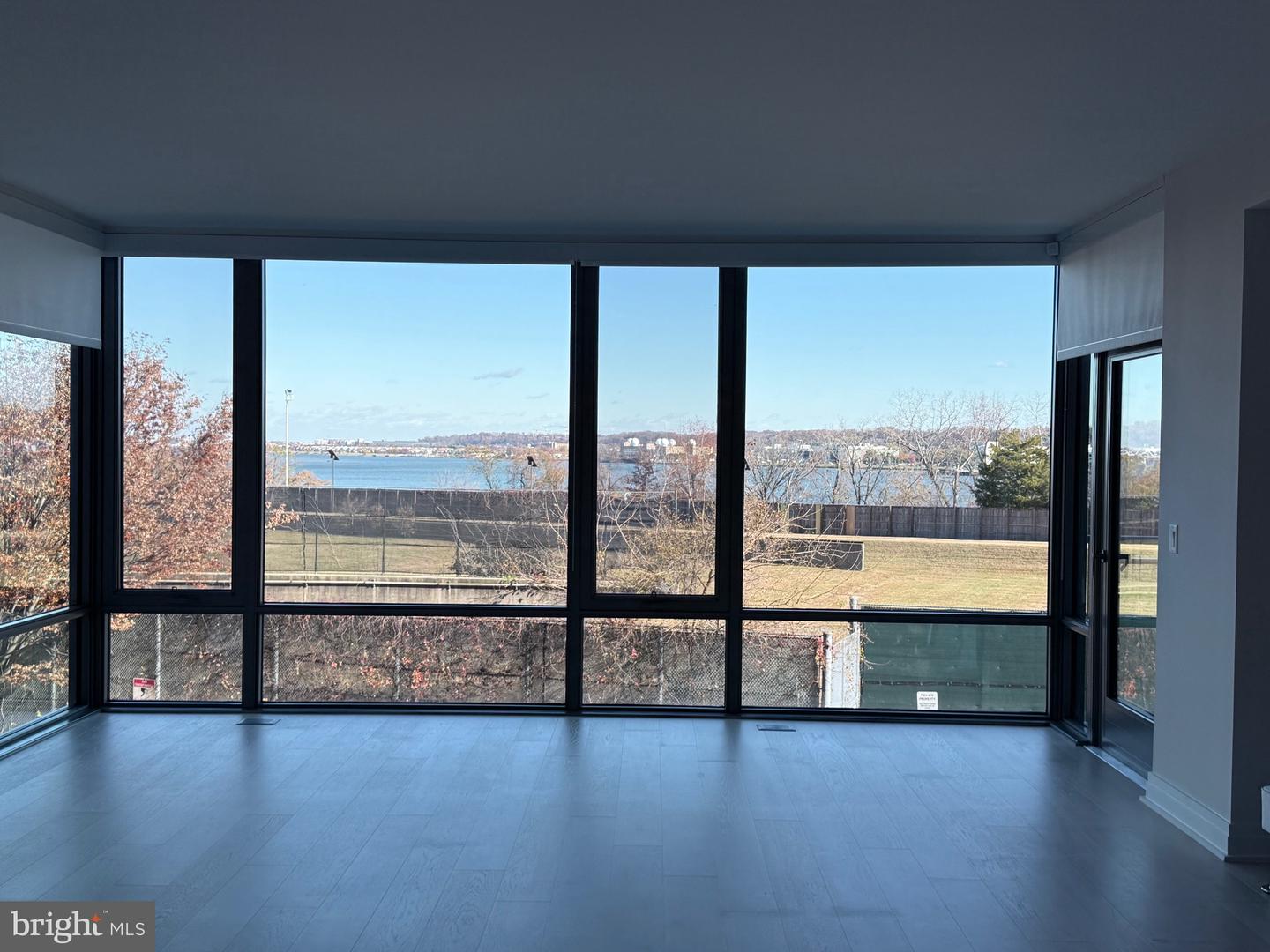 1201 N ROYAL ST #206, ALEXANDRIA, Virginia 22314, 2 Bedrooms Bedrooms, ,2 BathroomsBathrooms,Residential,For sale,1201 N ROYAL ST #206,VAAX2051270 MLS # VAAX2051270