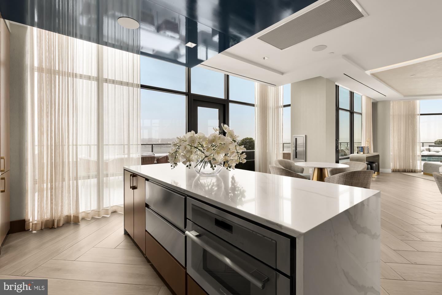 1201 N ROYAL ST #206, ALEXANDRIA, Virginia 22314, 2 Bedrooms Bedrooms, ,2 BathroomsBathrooms,Residential,For sale,1201 N ROYAL ST #206,VAAX2051270 MLS # VAAX2051270 1201 N ROYAL ST #206, ALEXANDRIA, Virginia 22314, 2 Bedrooms Bedrooms, ,2 BathroomsBathrooms,Residential,For sale,1201 N ROYAL ST #206,VAAX2051270 MLS # VAAX2051270