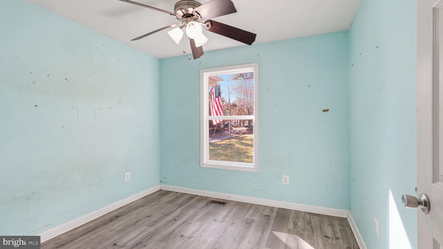 310 MUSKET DR, RUTHER GLEN, Virginia 22546, 3 Bedrooms Bedrooms, ,2 BathroomsBathrooms,Residential,For sale,310 MUSKET DR,VACV2009068 MLS # VACV2009068