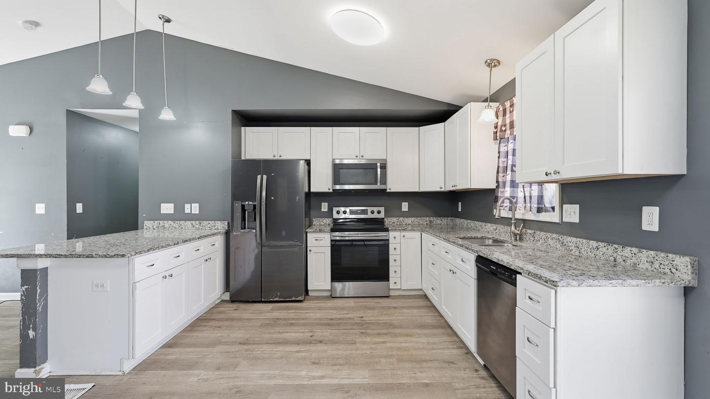 310 MUSKET DR, RUTHER GLEN, Virginia 22546, 3 Bedrooms Bedrooms, ,2 BathroomsBathrooms,Residential,For sale,310 MUSKET DR,VACV2009068 MLS # VACV2009068