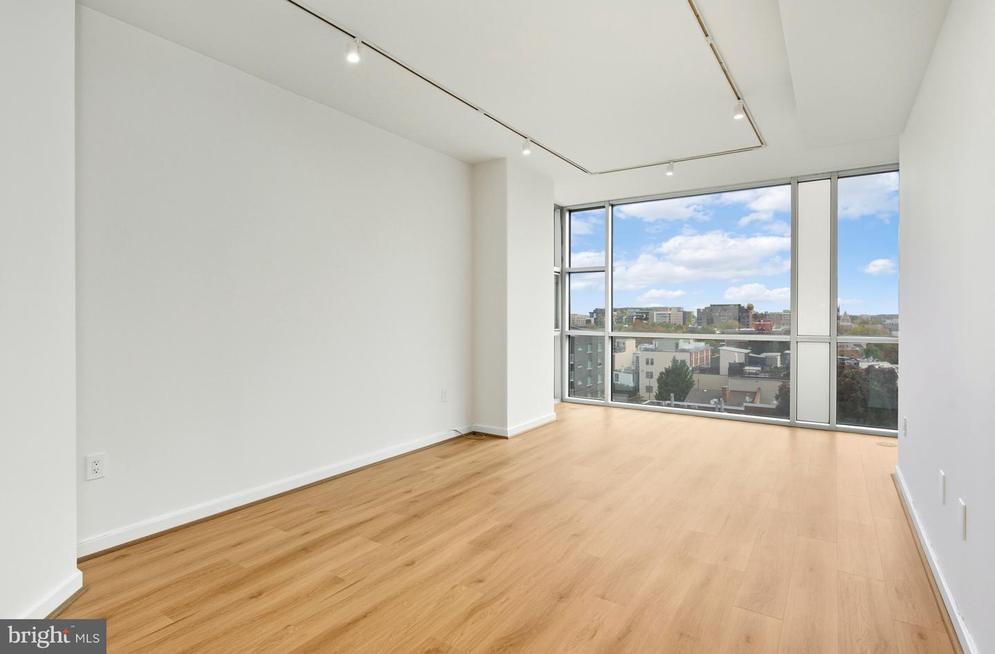 1300 13TH ST NW #801, WASHINGTON, District Of Columbia 20005, 3 Bedrooms Bedrooms, ,2 BathroomsBathrooms,Residential,For sale,1300 13TH ST NW #801,DCDC2229704 MLS # DCDC2229704 1300 13TH ST NW #801, WASHINGTON, District Of Columbia 20005, 3 Bedrooms Bedrooms, ,2 BathroomsBathrooms,Residential,For sale,1300 13TH ST NW #801,DCDC2229704 MLS # DCDC2229704