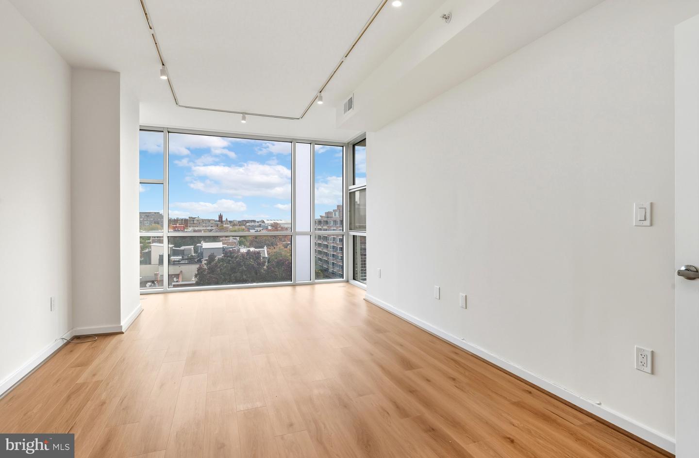 1300 13TH ST NW #801, WASHINGTON, District Of Columbia 20005, 3 Bedrooms Bedrooms, ,2 BathroomsBathrooms,Residential,For sale,1300 13TH ST NW #801,DCDC2229704 MLS # DCDC2229704 1300 13TH ST NW #801, WASHINGTON, District Of Columbia 20005, 3 Bedrooms Bedrooms, ,2 BathroomsBathrooms,Residential,For sale,1300 13TH ST NW #801,DCDC2229704 MLS # DCDC2229704