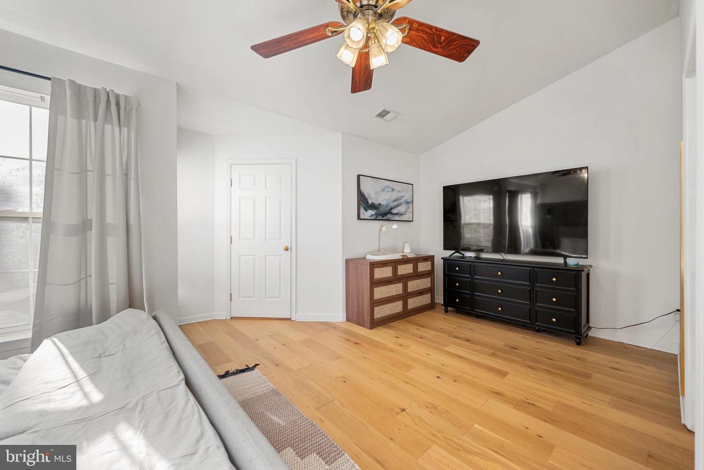 3744 SHANNONS GREEN WAY, ALEXANDRIA, Virginia 22309, 3 Bedrooms Bedrooms, ,2 BathroomsBathrooms,Residential,For sale,3744 SHANNONS GREEN WAY,VAFX2277118 MLS # VAFX2277118 3744 SHANNONS GREEN WAY, ALEXANDRIA, Virginia 22309, 3 Bedrooms Bedrooms, ,2 BathroomsBathrooms,Residential,For sale,3744 SHANNONS GREEN WAY,VAFX2277118 MLS # VAFX2277118