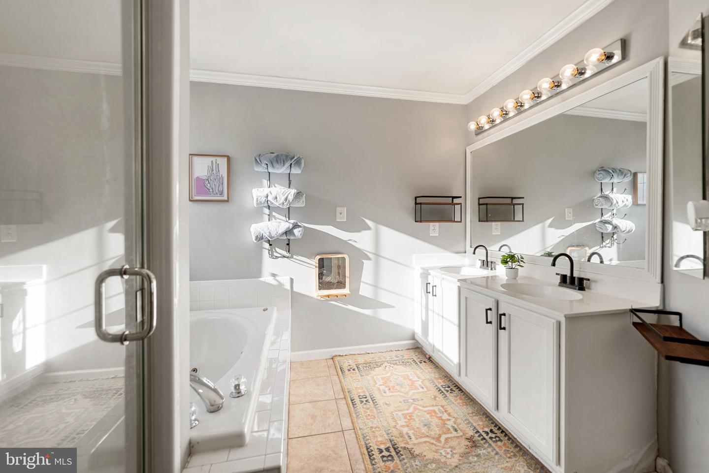 3744 SHANNONS GREEN WAY, ALEXANDRIA, Virginia 22309, 3 Bedrooms Bedrooms, ,2 BathroomsBathrooms,Residential,For sale,3744 SHANNONS GREEN WAY,VAFX2277118 MLS # VAFX2277118 3744 SHANNONS GREEN WAY, ALEXANDRIA, Virginia 22309, 3 Bedrooms Bedrooms, ,2 BathroomsBathrooms,Residential,For sale,3744 SHANNONS GREEN WAY,VAFX2277118 MLS # VAFX2277118