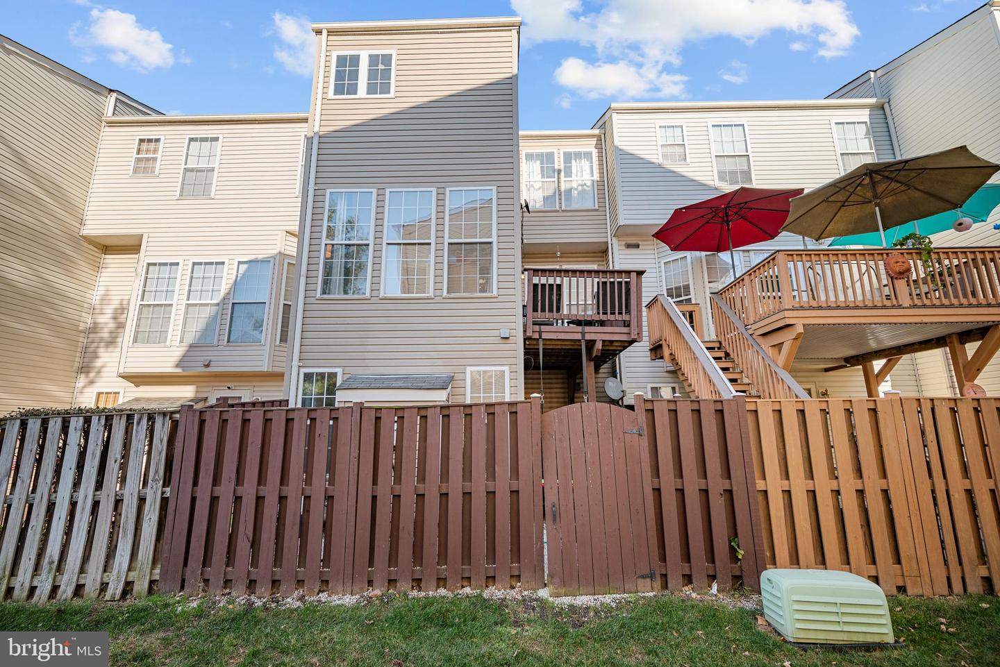 3744 SHANNONS GREEN WAY, ALEXANDRIA, Virginia 22309, 3 Bedrooms Bedrooms, ,2 BathroomsBathrooms,Residential,For sale,3744 SHANNONS GREEN WAY,VAFX2277118 MLS # VAFX2277118 3744 SHANNONS GREEN WAY, ALEXANDRIA, Virginia 22309, 3 Bedrooms Bedrooms, ,2 BathroomsBathrooms,Residential,For sale,3744 SHANNONS GREEN WAY,VAFX2277118 MLS # VAFX2277118