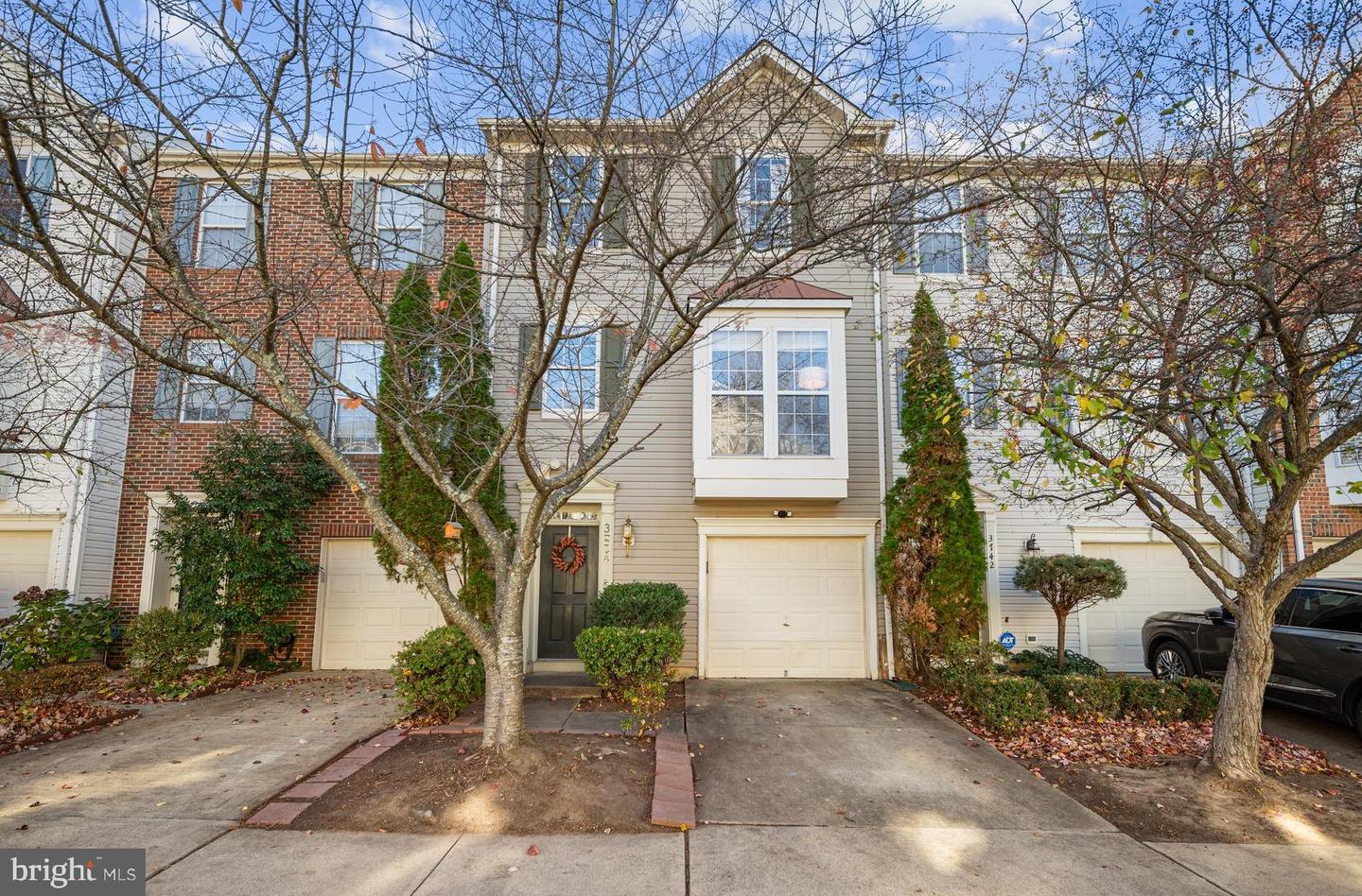 3744 SHANNONS GREEN WAY, ALEXANDRIA, Virginia 22309, 3 Bedrooms Bedrooms, ,2 BathroomsBathrooms,Residential,For sale,3744 SHANNONS GREEN WAY,VAFX2277118 MLS # VAFX2277118 3744 SHANNONS GREEN WAY, ALEXANDRIA, Virginia 22309, 3 Bedrooms Bedrooms, ,2 BathroomsBathrooms,Residential,For sale,3744 SHANNONS GREEN WAY,VAFX2277118 MLS # VAFX2277118