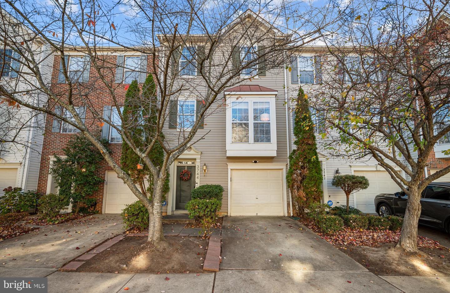 3744 SHANNONS GREEN WAY, ALEXANDRIA, Virginia 22309, 3 Bedrooms Bedrooms, ,2 BathroomsBathrooms,Residential,For sale,3744 SHANNONS GREEN WAY,VAFX2277118 MLS # VAFX2277118 3744 SHANNONS GREEN WAY, ALEXANDRIA, Virginia 22309, 3 Bedrooms Bedrooms, ,2 BathroomsBathrooms,Residential,For sale,3744 SHANNONS GREEN WAY,VAFX2277118 MLS # VAFX2277118