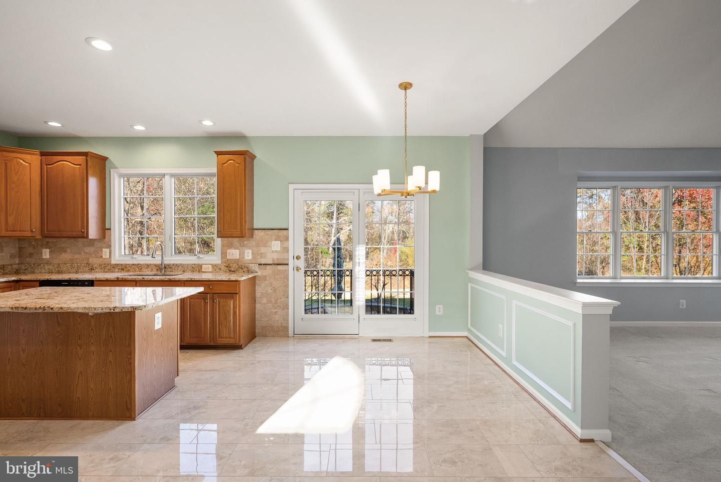 25416 CARRINGTON DR, CHANTILLY, Virginia 20152, 4 Bedrooms Bedrooms, ,3 BathroomsBathrooms,Residential,For sale,25416 CARRINGTON DR,VALO2110422 MLS # VALO2110422