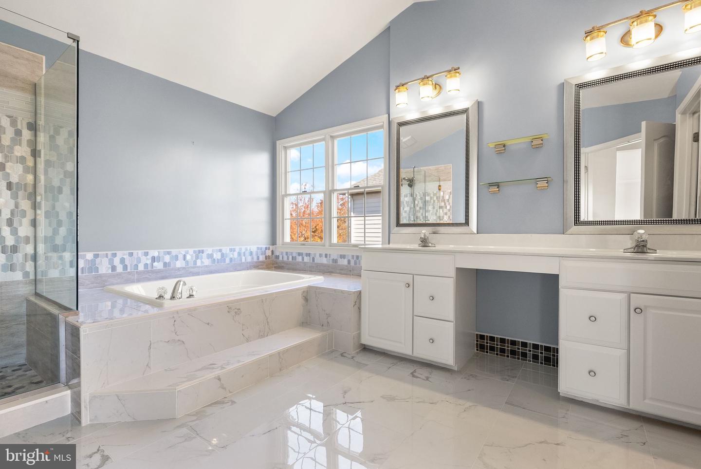 25416 CARRINGTON DR, CHANTILLY, Virginia 20152, 4 Bedrooms Bedrooms, ,3 BathroomsBathrooms,Residential,For sale,25416 CARRINGTON DR,VALO2110422 MLS # VALO2110422