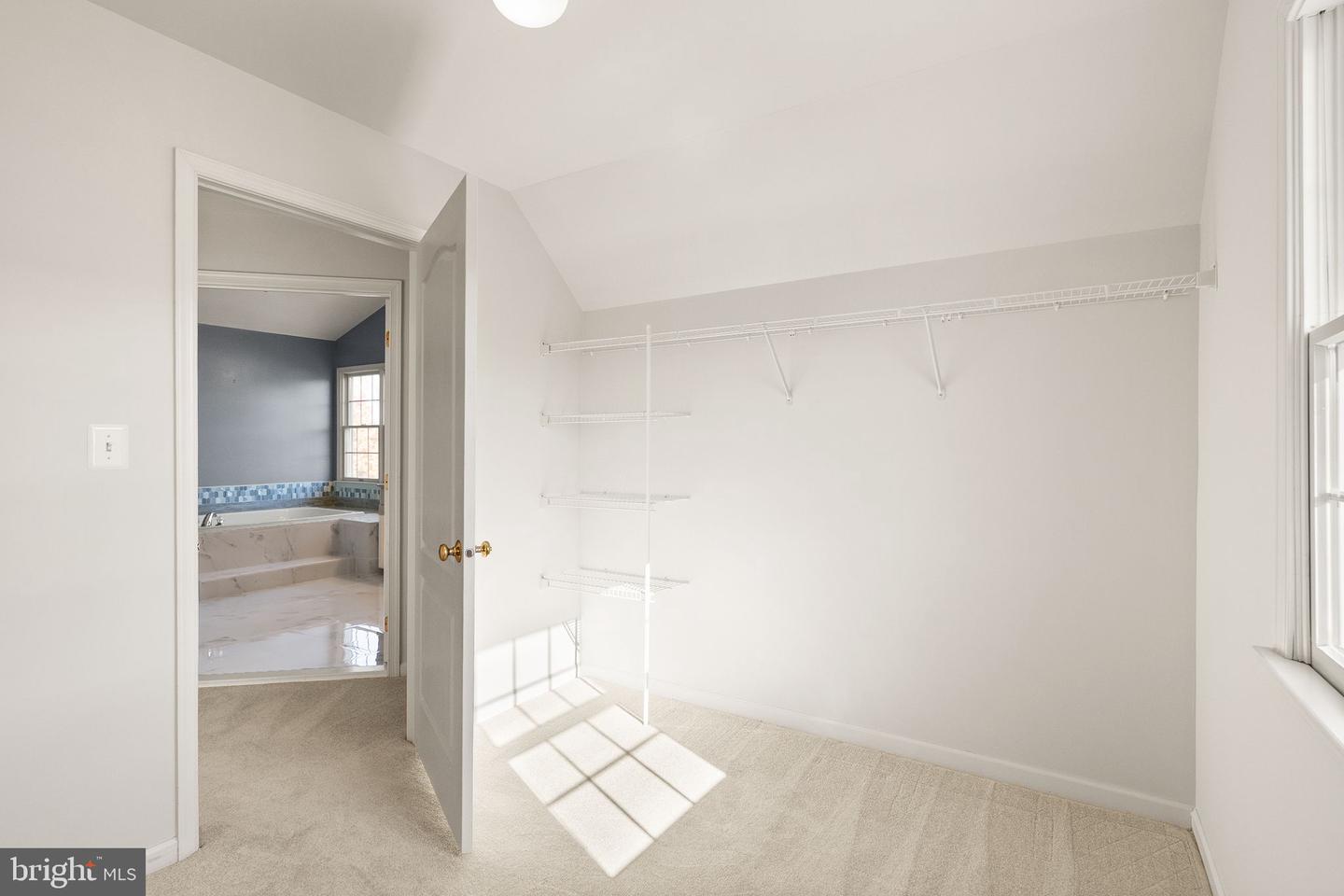 25416 CARRINGTON DR, CHANTILLY, Virginia 20152, 4 Bedrooms Bedrooms, ,3 BathroomsBathrooms,Residential,For sale,25416 CARRINGTON DR,VALO2110422 MLS # VALO2110422