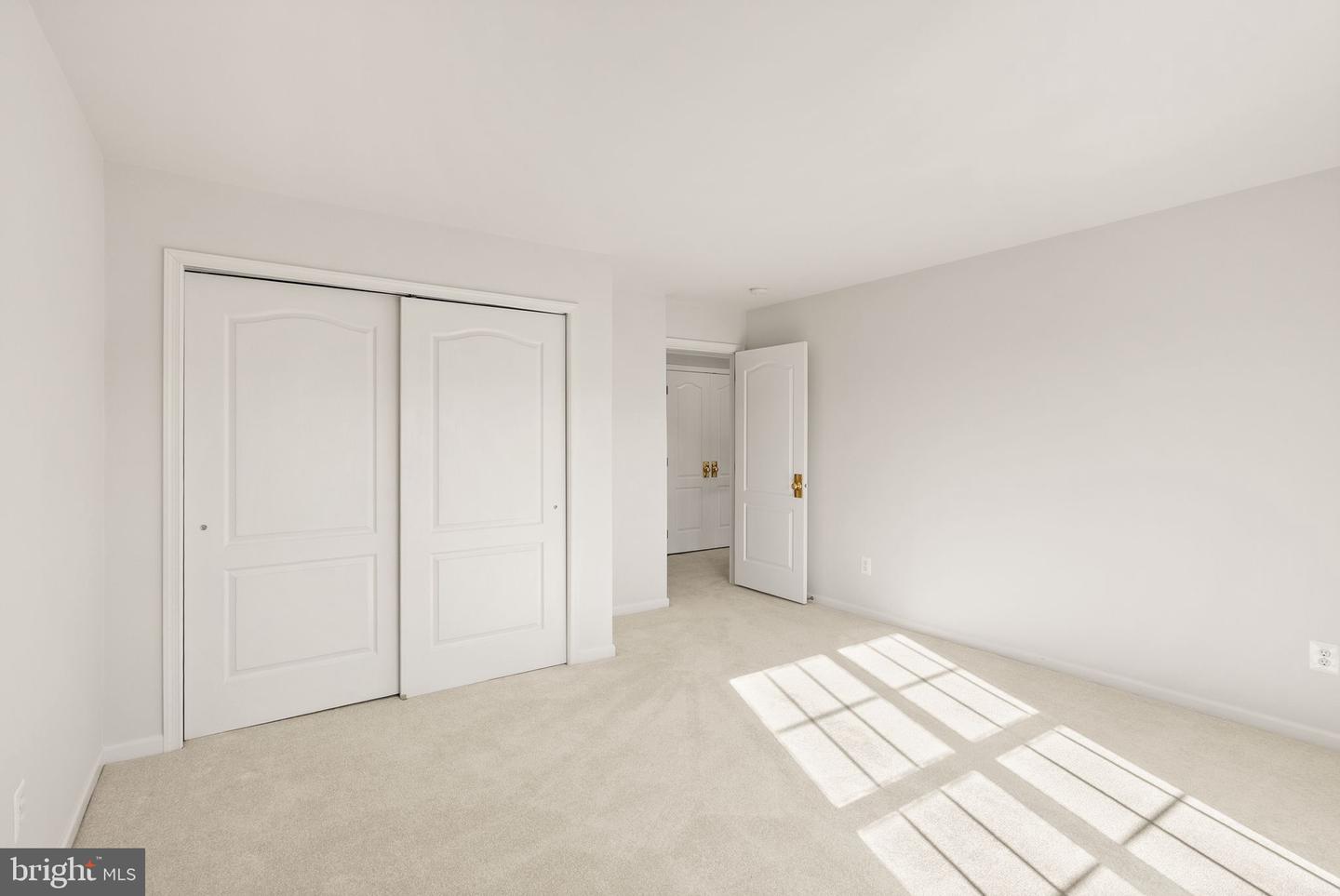 25416 CARRINGTON DR, CHANTILLY, Virginia 20152, 4 Bedrooms Bedrooms, ,3 BathroomsBathrooms,Residential,For sale,25416 CARRINGTON DR,VALO2110422 MLS # VALO2110422