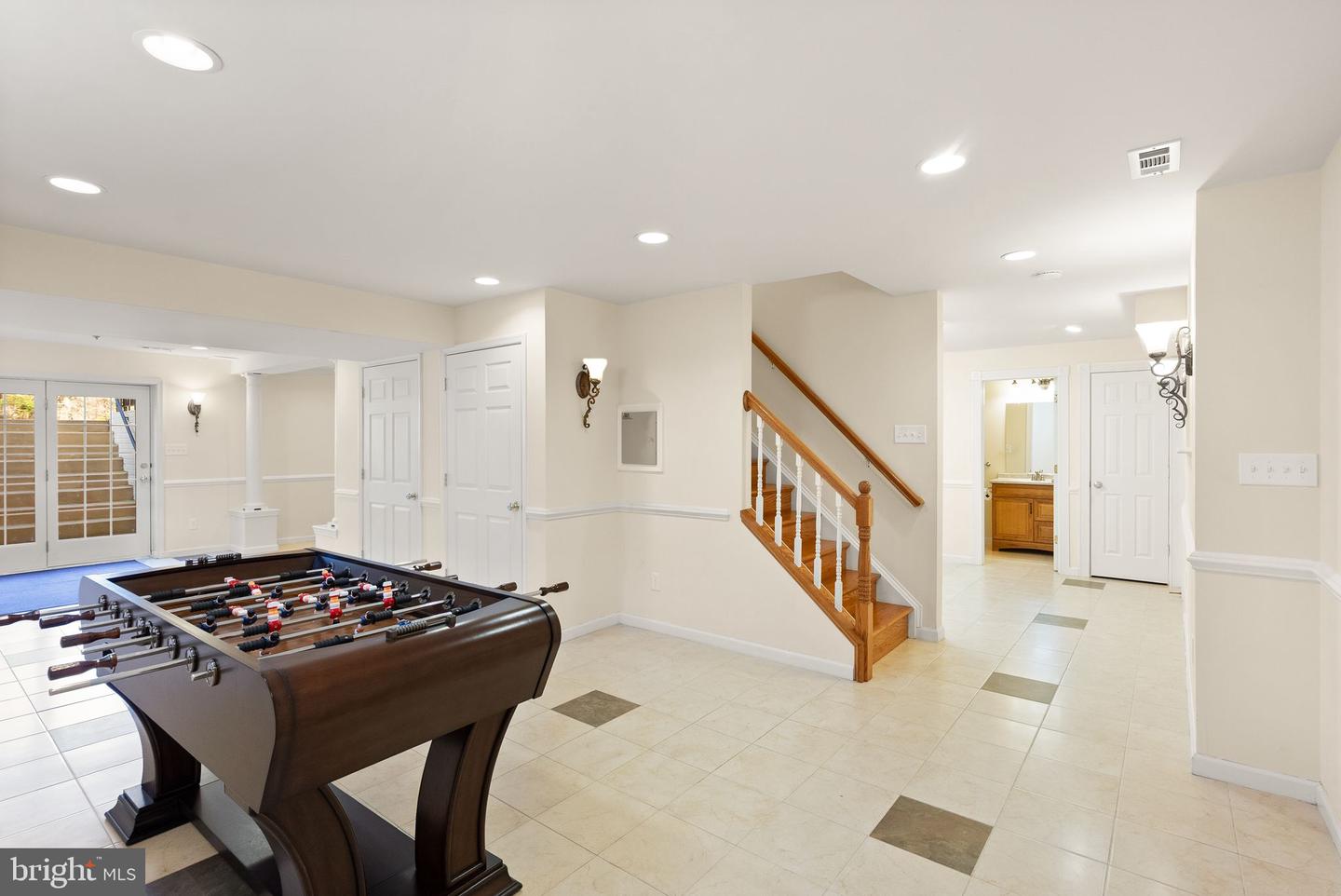 25416 CARRINGTON DR, CHANTILLY, Virginia 20152, 4 Bedrooms Bedrooms, ,3 BathroomsBathrooms,Residential,For sale,25416 CARRINGTON DR,VALO2110422 MLS # VALO2110422