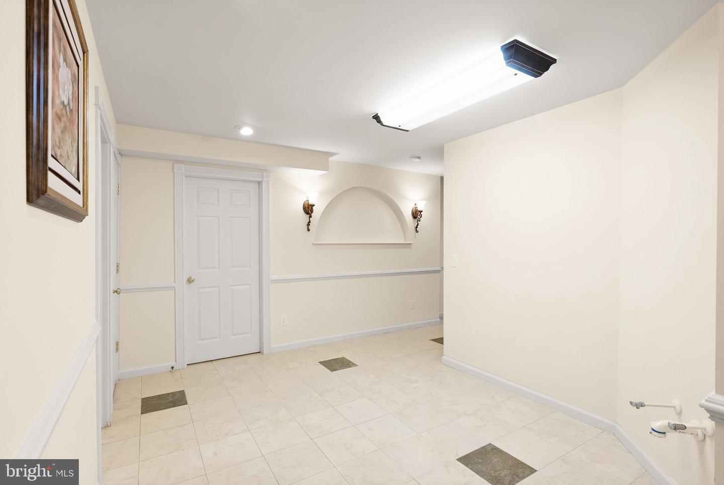 25416 CARRINGTON DR, CHANTILLY, Virginia 20152, 4 Bedrooms Bedrooms, ,3 BathroomsBathrooms,Residential,For sale,25416 CARRINGTON DR,VALO2110422 MLS # VALO2110422