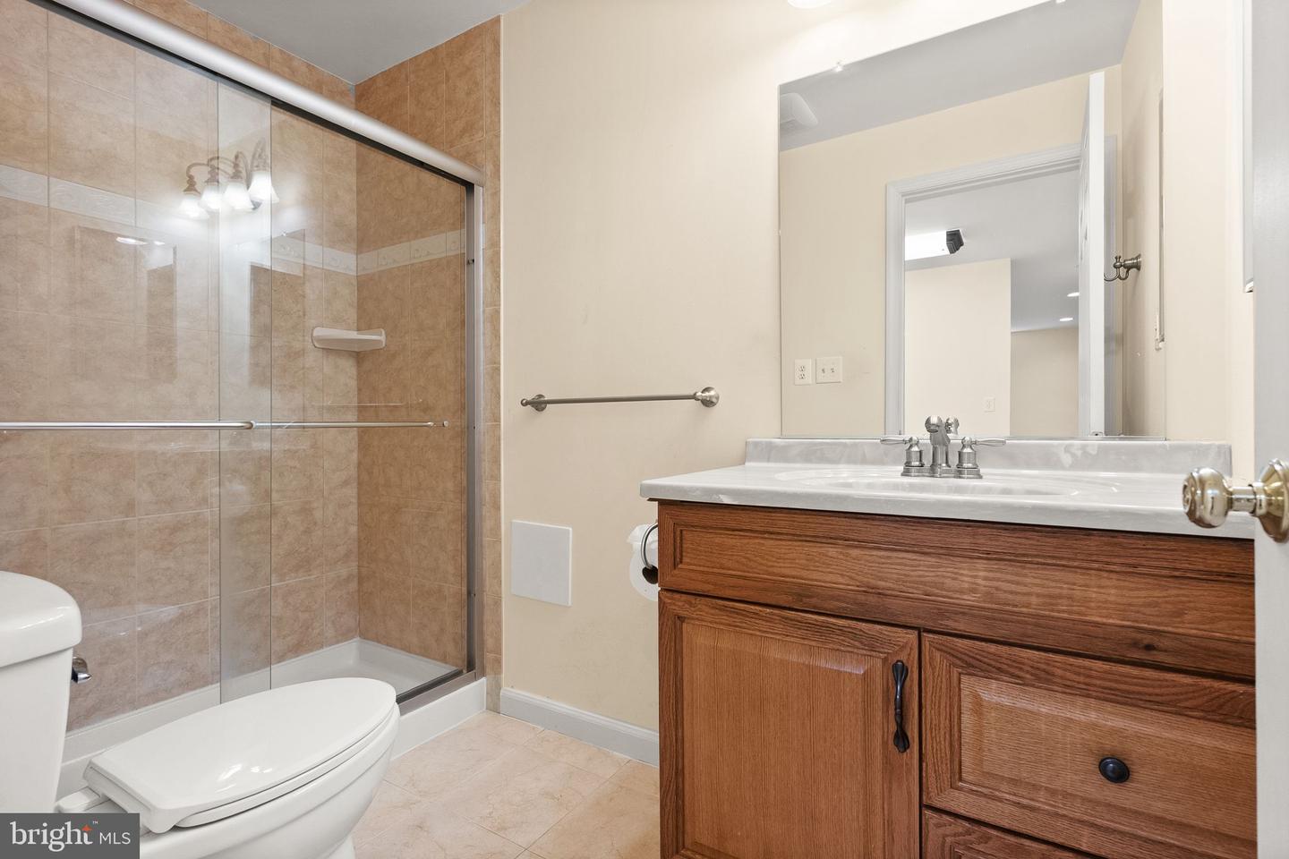 25416 CARRINGTON DR, CHANTILLY, Virginia 20152, 4 Bedrooms Bedrooms, ,3 BathroomsBathrooms,Residential,For sale,25416 CARRINGTON DR,VALO2110422 MLS # VALO2110422