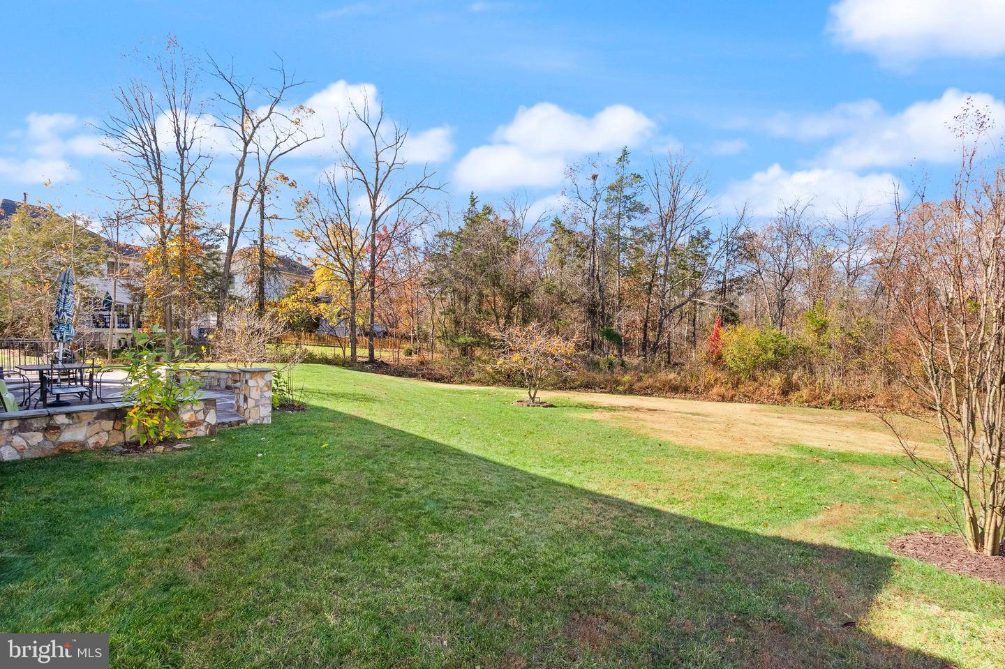 25416 CARRINGTON DR, CHANTILLY, Virginia 20152, 4 Bedrooms Bedrooms, ,3 BathroomsBathrooms,Residential,For sale,25416 CARRINGTON DR,VALO2110422 MLS # VALO2110422