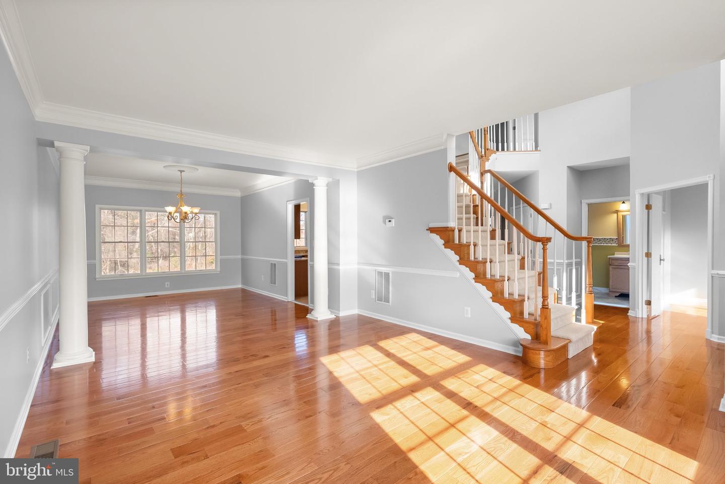 25416 CARRINGTON DR, CHANTILLY, Virginia 20152, 4 Bedrooms Bedrooms, ,3 BathroomsBathrooms,Residential,For sale,25416 CARRINGTON DR,VALO2110422 MLS # VALO2110422