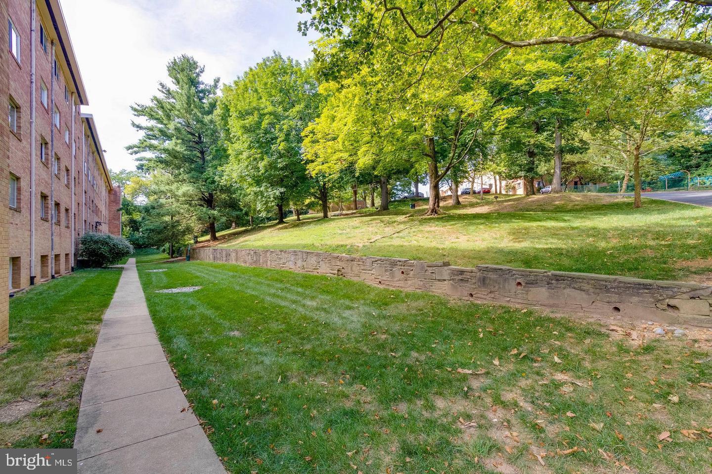 750 S DICKERSON ST #103, ARLINGTON, Virginia 22204, 1 Bedroom Bedrooms, ,1 BathroomBathrooms,Residential,For sale,750 S DICKERSON ST #103,VAAR2065650 MLS # VAAR2065650