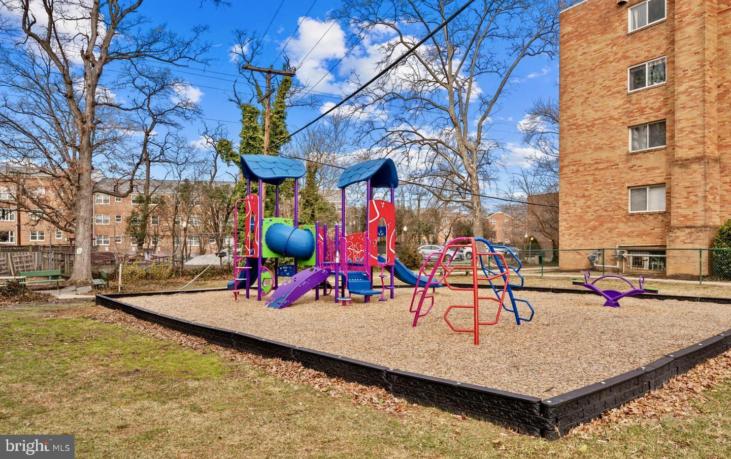 750 S DICKERSON ST #103, ARLINGTON, Virginia 22204, 1 Bedroom Bedrooms, ,1 BathroomBathrooms,Residential,For sale,750 S DICKERSON ST #103,VAAR2065650 MLS # VAAR2065650