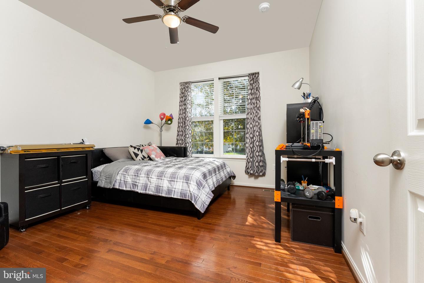 40736 WITHERSPOON CT, ALDIE, Virginia 20105, 4 Bedrooms Bedrooms, ,3 BathroomsBathrooms,Residential,For sale,40736 WITHERSPOON CT,VALO2110428 MLS # VALO2110428