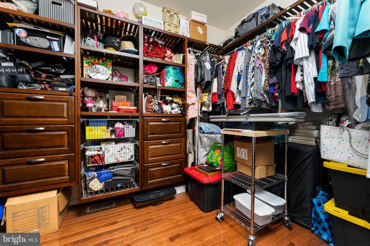 40736 WITHERSPOON CT, ALDIE, Virginia 20105, 4 Bedrooms Bedrooms, ,3 BathroomsBathrooms,Residential,For sale,40736 WITHERSPOON CT,VALO2110428 MLS # VALO2110428