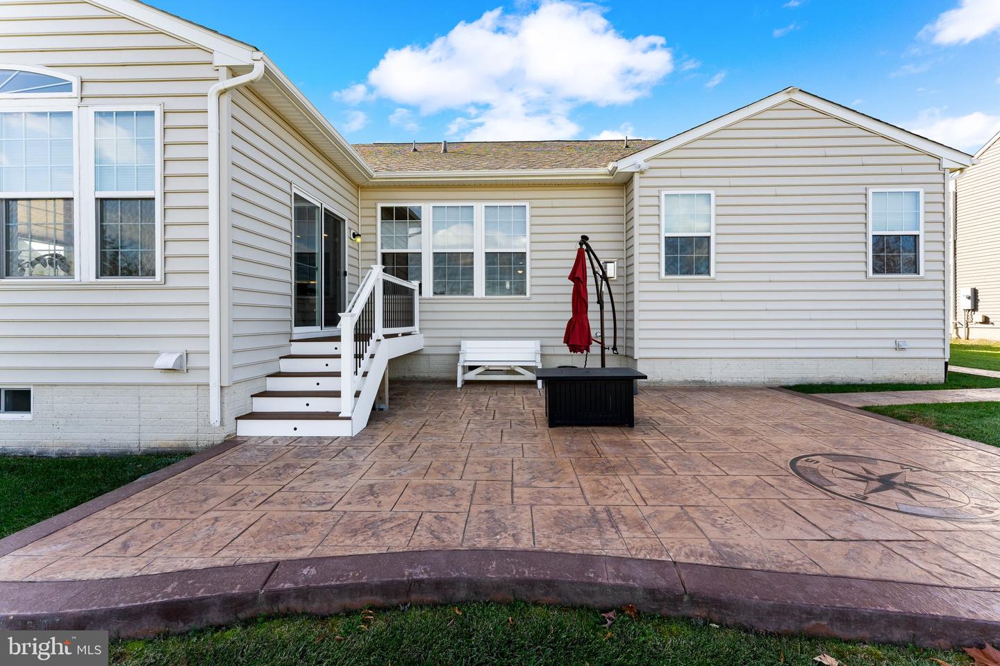 40736 WITHERSPOON CT, ALDIE, Virginia 20105, 4 Bedrooms Bedrooms, ,3 BathroomsBathrooms,Residential,For sale,40736 WITHERSPOON CT,VALO2110428 MLS # VALO2110428