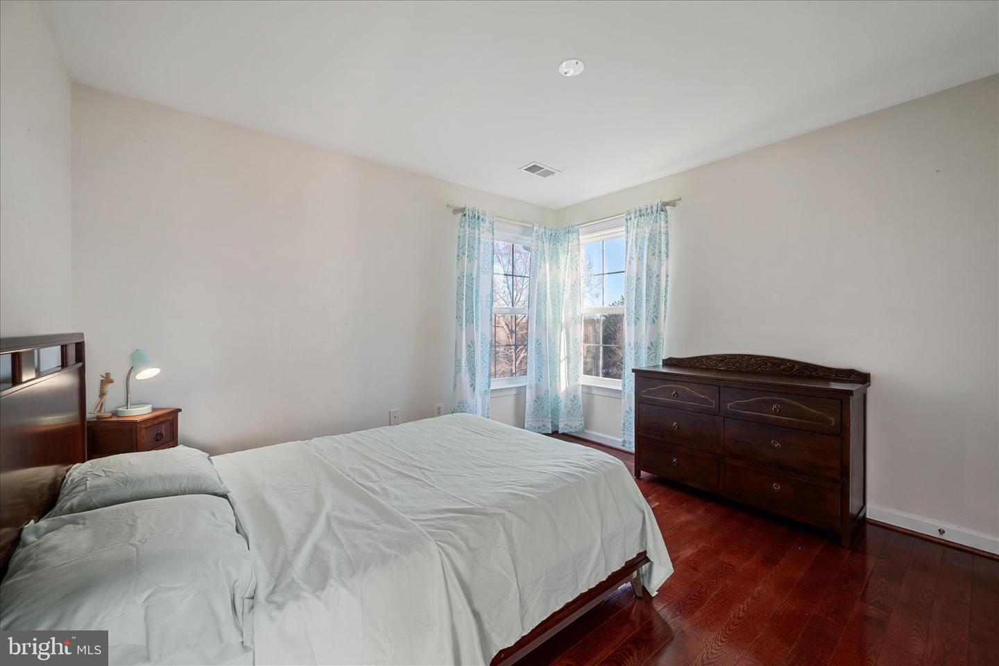 5051 RIDGE VIEW CT, JEFFERSONTON, Virginia 22724, 5 Bedrooms Bedrooms, ,3 BathroomsBathrooms,Residential,For sale,5051 RIDGE VIEW CT,VACU2011984 MLS # VACU2011984