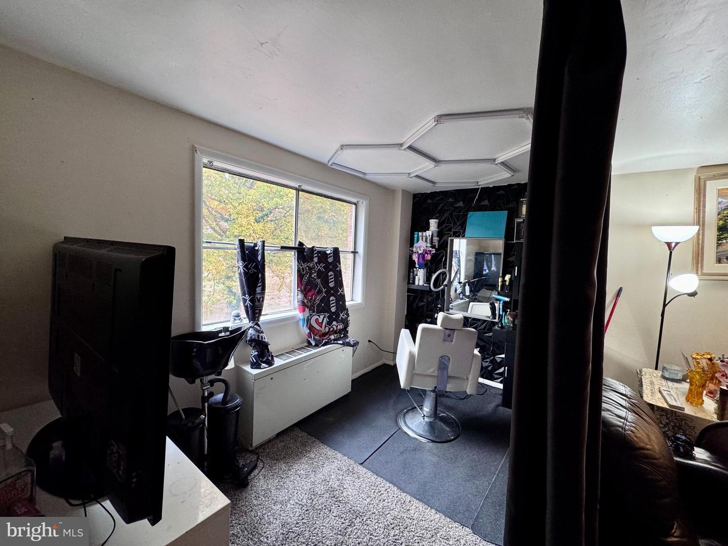 750 S DICKERSON ST #402, ARLINGTON, Virginia 22204, 1 Bedroom Bedrooms, ,1 BathroomBathrooms,Residential,For sale,750 S DICKERSON ST #402,VAAR2065676 MLS # VAAR2065676