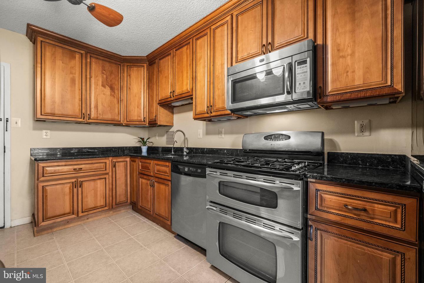 3701 S GEORGE MASON DR #304N, FALLS CHURCH, Virginia 22041, 1 Bedroom Bedrooms, ,1 BathroomBathrooms,Residential,For sale,3701 S GEORGE MASON DR #304N,VAFX2277584 MLS # VAFX2277584 3701 S GEORGE MASON DR #304N, FALLS CHURCH, Virginia 22041, 1 Bedroom Bedrooms, ,1 BathroomBathrooms,Residential,For sale,3701 S GEORGE MASON DR #304N,VAFX2277584 MLS # VAFX2277584