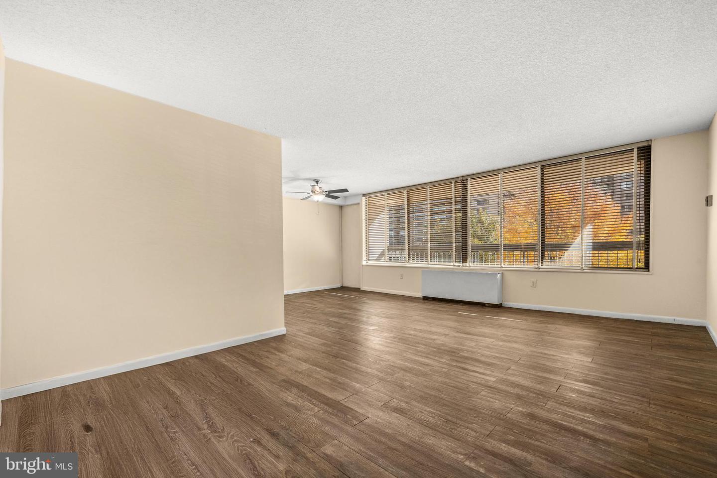 3701 S GEORGE MASON DR #304N, FALLS CHURCH, Virginia 22041, 1 Bedroom Bedrooms, ,1 BathroomBathrooms,Residential,For sale,3701 S GEORGE MASON DR #304N,VAFX2277584 MLS # VAFX2277584 3701 S GEORGE MASON DR #304N, FALLS CHURCH, Virginia 22041, 1 Bedroom Bedrooms, ,1 BathroomBathrooms,Residential,For sale,3701 S GEORGE MASON DR #304N,VAFX2277584 MLS # VAFX2277584