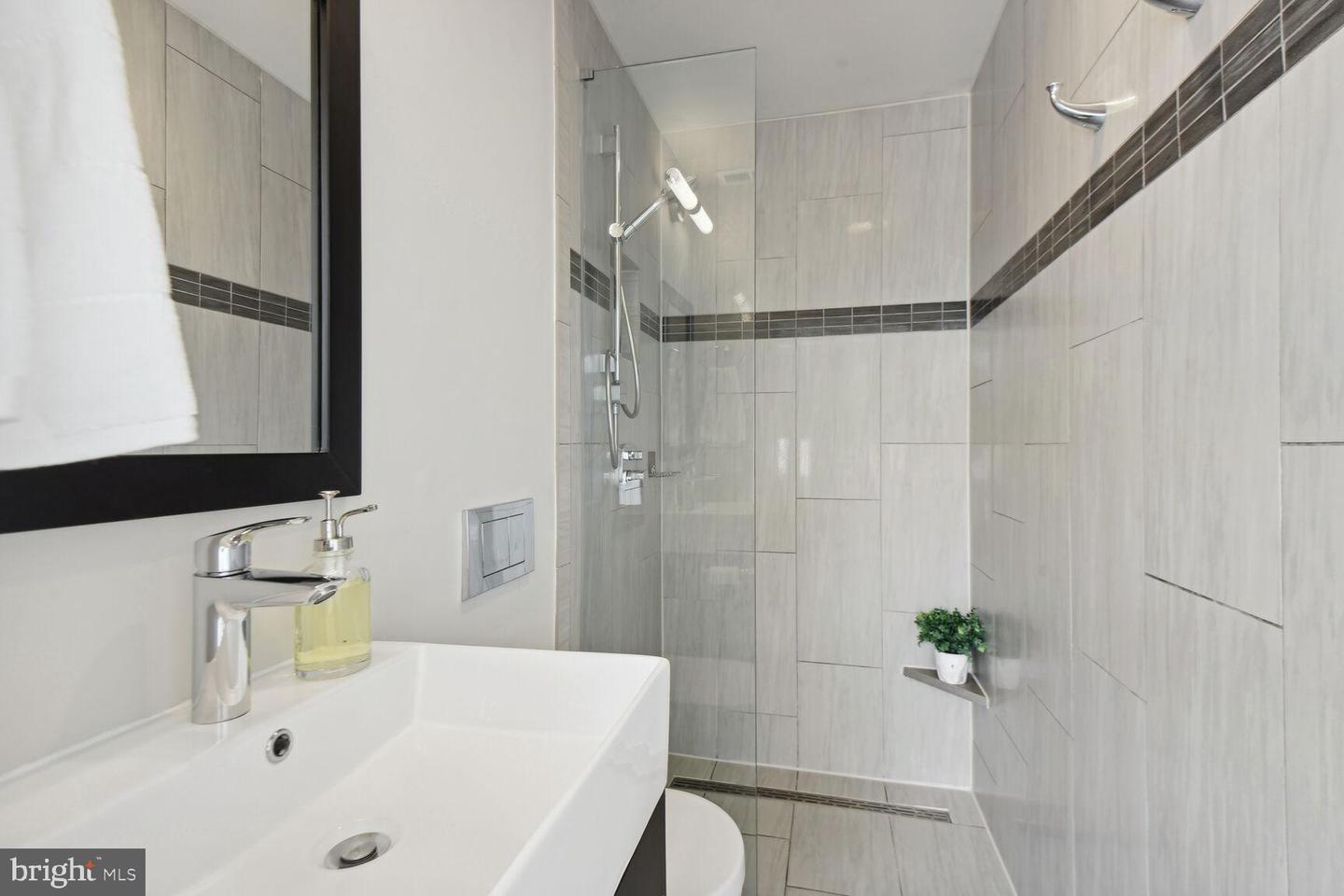 345 O ST SW, WASHINGTON, District Of Columbia 20024, 3 Bedrooms Bedrooms, ,2 BathroomsBathrooms,Residential,For sale,345 O ST SW,DCDC2230296 MLS # DCDC2230296 345 O ST SW, WASHINGTON, District Of Columbia 20024, 3 Bedrooms Bedrooms, ,2 BathroomsBathrooms,Residential,For sale,345 O ST SW,DCDC2230296 MLS # DCDC2230296