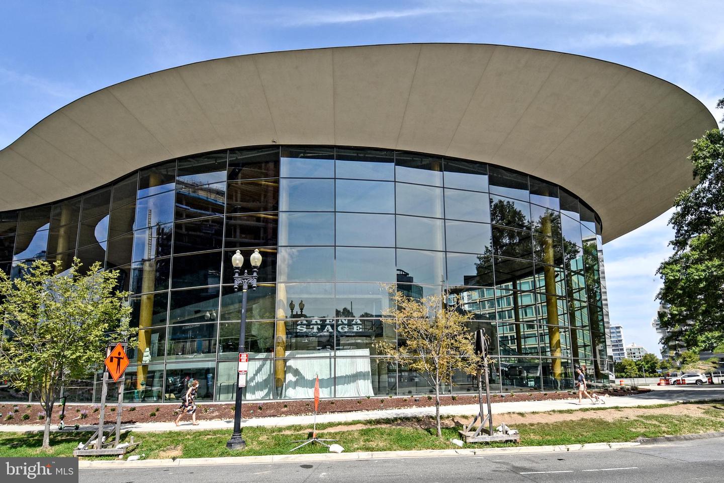 345 O ST SW, WASHINGTON, District Of Columbia 20024, 3 Bedrooms Bedrooms, ,2 BathroomsBathrooms,Residential,For sale,345 O ST SW,DCDC2230296 MLS # DCDC2230296 345 O ST SW, WASHINGTON, District Of Columbia 20024, 3 Bedrooms Bedrooms, ,2 BathroomsBathrooms,Residential,For sale,345 O ST SW,DCDC2230296 MLS # DCDC2230296