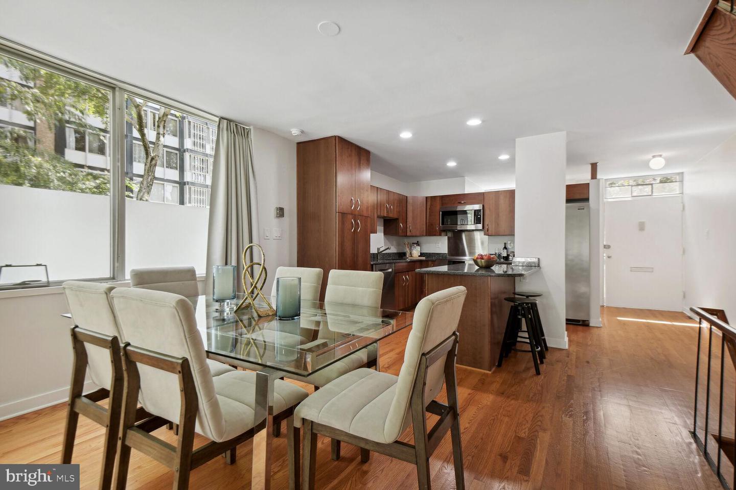 345 O ST SW, WASHINGTON, District Of Columbia 20024, 3 Bedrooms Bedrooms, ,2 BathroomsBathrooms,Residential,For sale,345 O ST SW,DCDC2230296 MLS # DCDC2230296 345 O ST SW, WASHINGTON, District Of Columbia 20024, 3 Bedrooms Bedrooms, ,2 BathroomsBathrooms,Residential,For sale,345 O ST SW,DCDC2230296 MLS # DCDC2230296