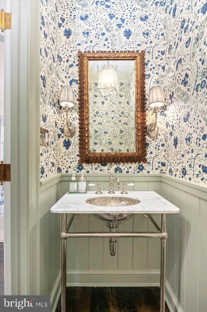 1642 35TH ST NW, WASHINGTON, District Of Columbia 20007, 5 Bedrooms Bedrooms, ,5 BathroomsBathrooms,Residential,For sale,1642 35TH ST NW,DCDC2230372 MLS # DCDC2230372 1642 35TH ST NW, WASHINGTON, District Of Columbia 20007, 5 Bedrooms Bedrooms, ,5 BathroomsBathrooms,Residential,For sale,1642 35TH ST NW,DCDC2230372 MLS # DCDC2230372