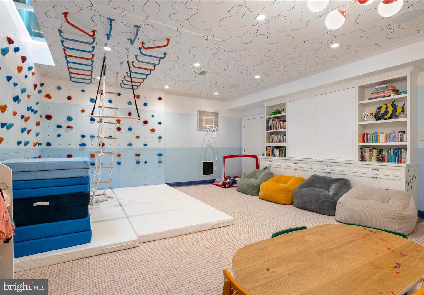 1642 35TH ST NW, WASHINGTON, District Of Columbia 20007, 5 Bedrooms Bedrooms, ,5 BathroomsBathrooms,Residential,For sale,1642 35TH ST NW,DCDC2230372 MLS # DCDC2230372 1642 35TH ST NW, WASHINGTON, District Of Columbia 20007, 5 Bedrooms Bedrooms, ,5 BathroomsBathrooms,Residential,For sale,1642 35TH ST NW,DCDC2230372 MLS # DCDC2230372