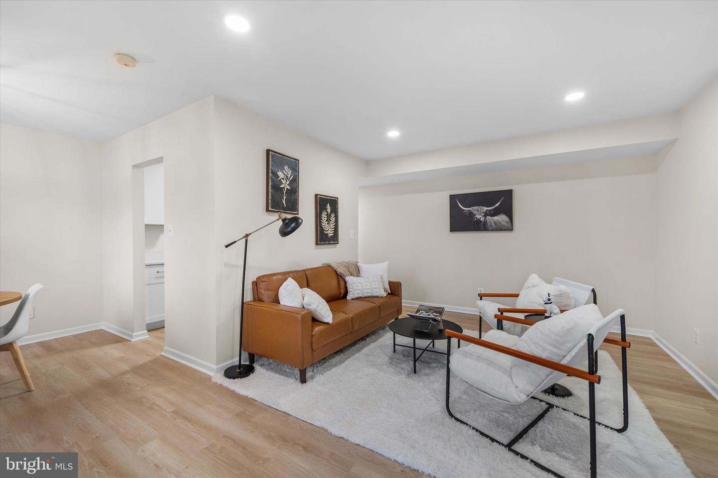 3961 LYNDHURST DR #103, FAIRFAX, Virginia 22031, 2 Bedrooms Bedrooms, ,1 BathroomBathrooms,Residential,For sale,3961 LYNDHURST DR #103,VAFC2007298 MLS # VAFC2007298 3961 LYNDHURST DR #103, FAIRFAX, Virginia 22031, 2 Bedrooms Bedrooms, ,1 BathroomBathrooms,Residential,For sale,3961 LYNDHURST DR #103,VAFC2007298 MLS # VAFC2007298