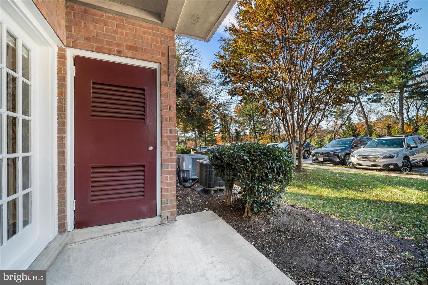 3961 LYNDHURST DR #103, FAIRFAX, Virginia 22031, 2 Bedrooms Bedrooms, ,1 BathroomBathrooms,Residential,For sale,3961 LYNDHURST DR #103,VAFC2007298 MLS # VAFC2007298 3961 LYNDHURST DR #103, FAIRFAX, Virginia 22031, 2 Bedrooms Bedrooms, ,1 BathroomBathrooms,Residential,For sale,3961 LYNDHURST DR #103,VAFC2007298 MLS # VAFC2007298